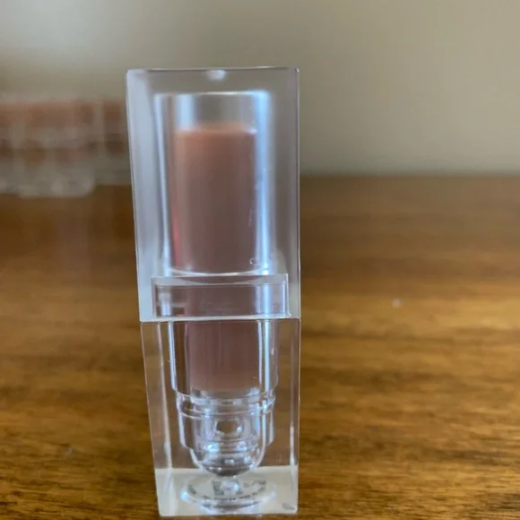 KKW Beauty 90’s Moment Lipstick - Picture 4 of 4